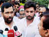 Ram Vilas Paswan calls on convicted Lalu
