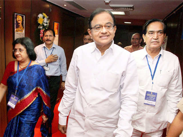 P Chidambaram meets with CMDs of PSU banks