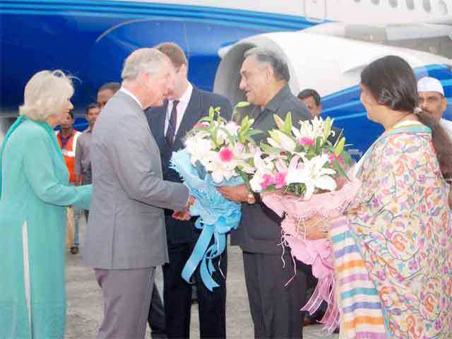 Prince Charles & Camilla arrive in Dehradun