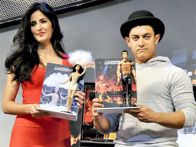 Aamir Khan, Kaitrena Kaif launch Indian celebrity dolls