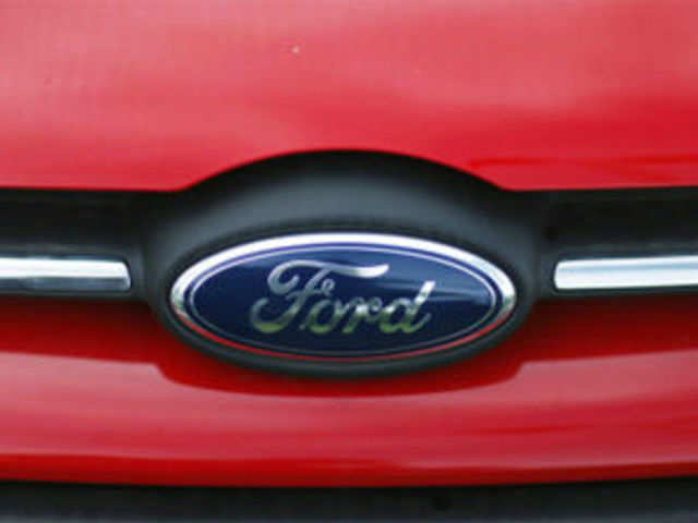 Car, tech firms must work together to provide Internet, 'apps': Ford