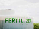 Fertilizer firms hesitant to cut rates fearing rupee fall