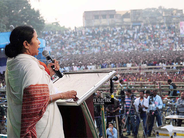 Mamata Banerjee at ‘Yuvasree’ rally