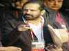 Congress removes Suresh Kalmadi's photos from Pune offices