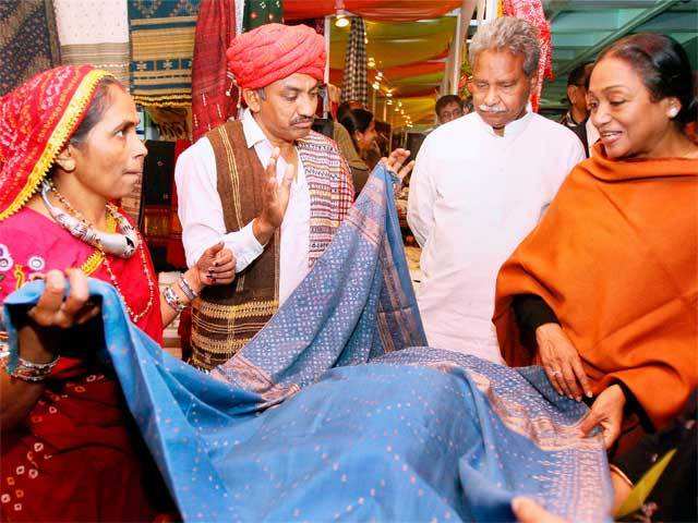 Exhibition on Handlooms & Handicraft in New Delhi