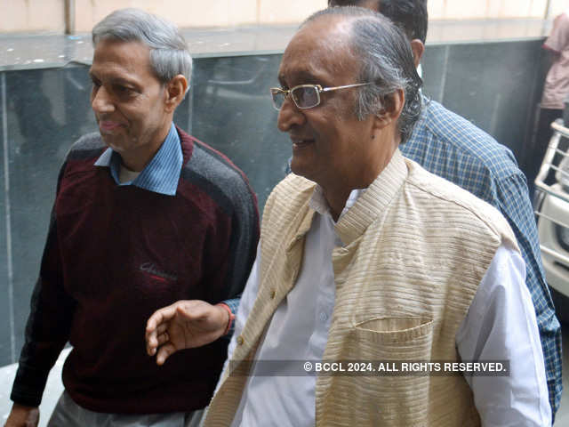 Amit Mitra