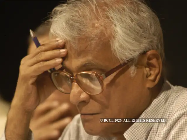American harsh treatment and Indian courtesy - George Fernandes | The ...