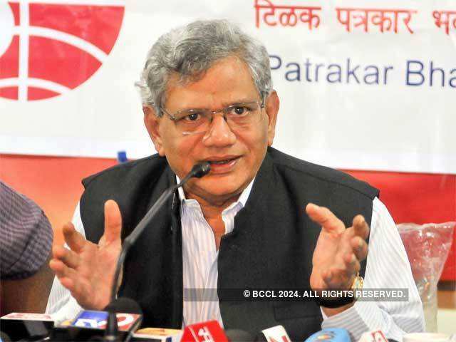 Sitaram Yechury addressing press in Nagpur