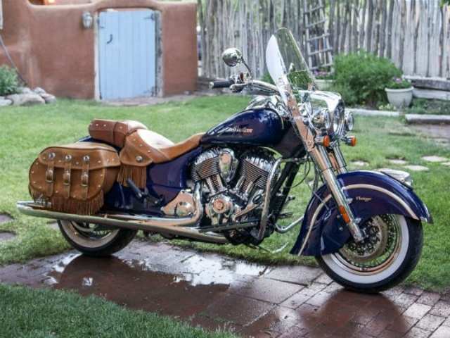 2014-indian-chief-vintage-image-pictures-photo-india-debut-8122013-m2_560x420