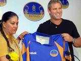 Raje with Warne