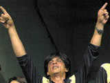 Shah Rukh celebrates his team win