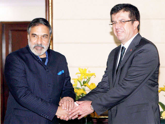Anand Sharma meets Turkey counterpart