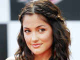 Actress Minka Kelly