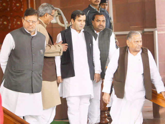 Samajwadi Party President Mulayam Singh Yadav with party members