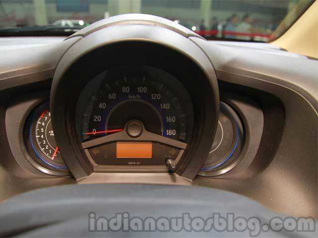 Honda Mobilio makes Indian debut: 10 Key features - Honda Mobilio makes