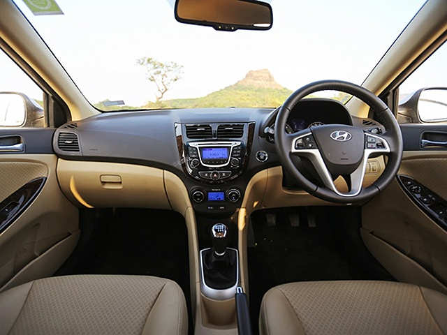 Hyundai Verna - Interiors