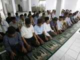 Ahmadiyya followers Pray in Jakarta 