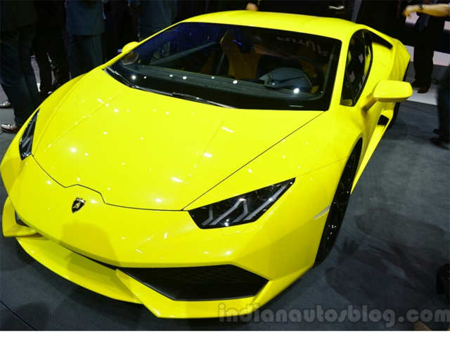 Lamborghini Huracan unveiled