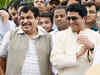 Sena slams "businessman" Gadkari over meeting with Raj Thackeray