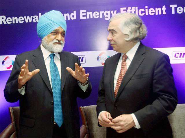 Montek Singh with US Secy Ernest Moniz