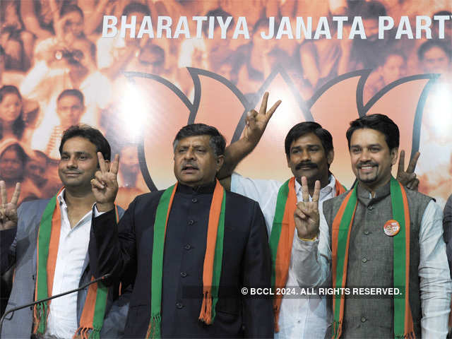 Three youg leader from BSP and JD(U) joined BJP