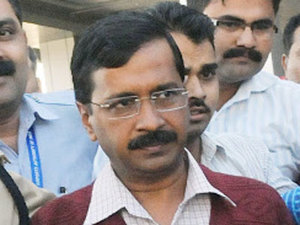 Aap Chief Arvind Kejriwal Threatens To Jail Media Says Tv Channels Have Been Paid By Modi The Economic Times