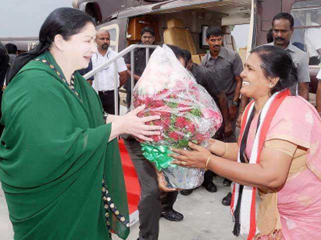 J Jayalalithaa at rally in Tenkasi