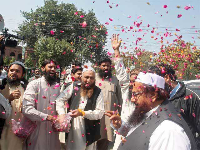 Hafiz Saeed greeted in Lahore