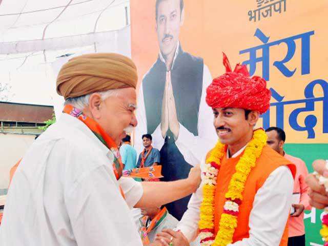 Rajyavardhan Singh Rathore at BJP rally