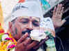 Lok Sabha polls 2014: Man who threw ink at Arvind Kejriwal joins AAP