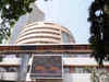 Mkts close in red; auto, capital goods dip