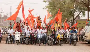 Rajputs, who make up 12.5% of the electorate, appear split behind the Congress and the BJP. On the other hand, the Muslim vote bank, accounting for 11.2% of the electorate, is being wooed by both the Congress and the JD (U). Rajputs, who make up 12.5% of the electorate, appear split behind the Congress and the BJP. On the other hand, the Muslim vote bank, accounting for 11.2% of the electorate, is being wooed by both the Congress and the JD (U).