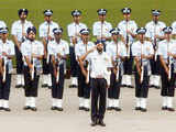 Soldiers in full-dress rehearsal