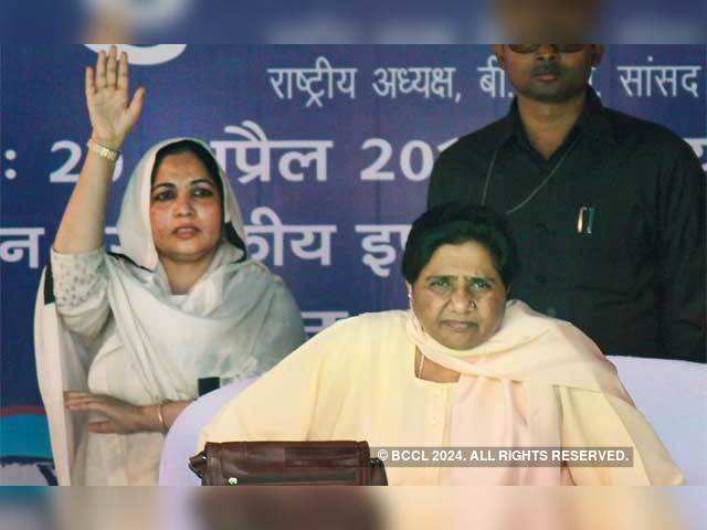 Mayawati at a rally in Sitapur