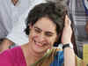 Priyanka Gandhi breaks away from SPG security cordon