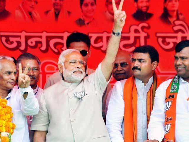 Narendra Modi at an election rally in Jaunpur