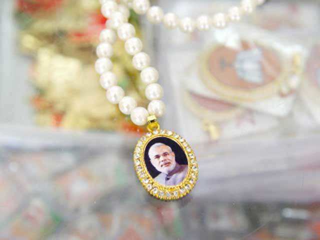 A pendant bearing the image of Modi