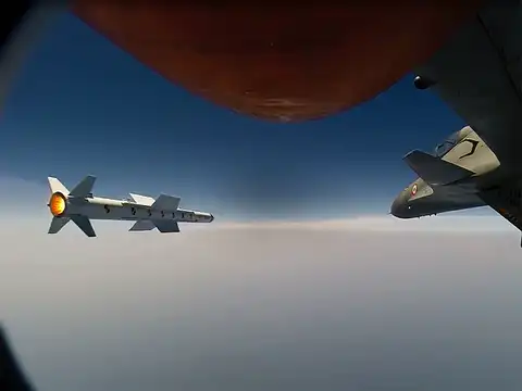 Smokeless propulsion