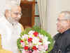 Narenrda Modi returns to Gujarat to say bye