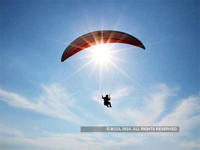 Paragliding at Bir Billing, Himachal Pradesh