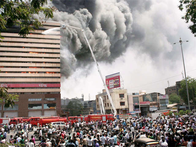 Fire at Mall in Surat