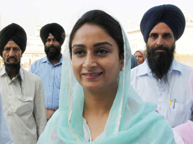 Paying respects at Golden temple