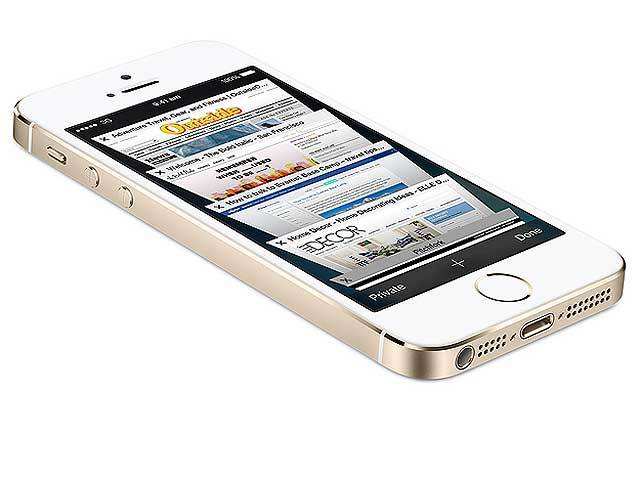 Apple iPhone 5S (Rs 62,500)
