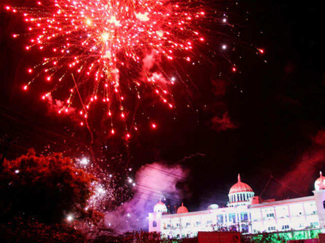 Fireworks To Celebrate Telangana Formation - Telangana: Celebrations ...