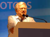 Tata Motors Vice Chairman Ravi Kant retires