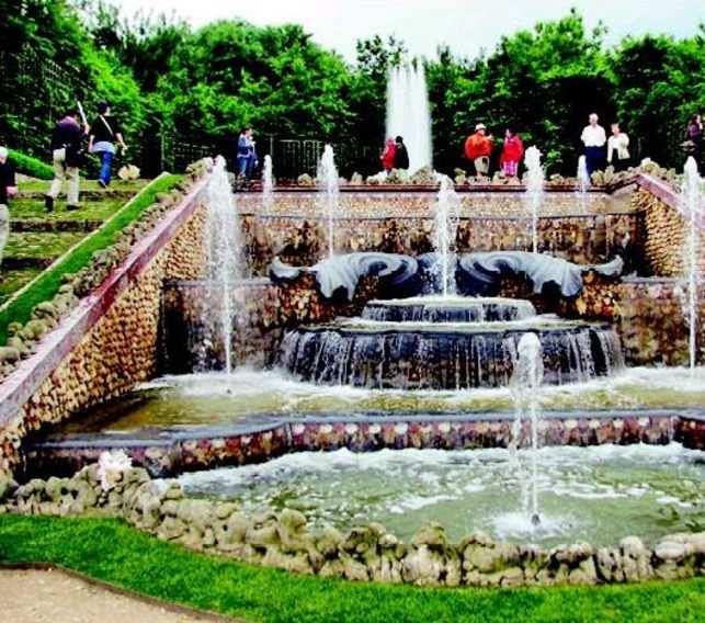 Versailles Gardens Of Paradise The Economic Times