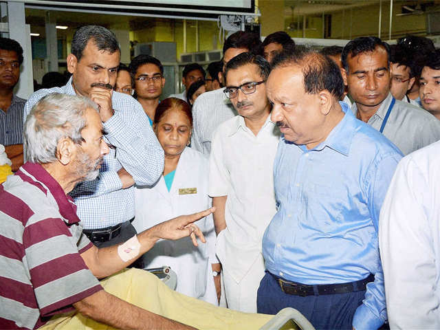 Dr Harsh Vardhan at the AIIMS