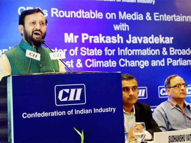 Prakash Javadekar at CEOs Roundtable on M & E