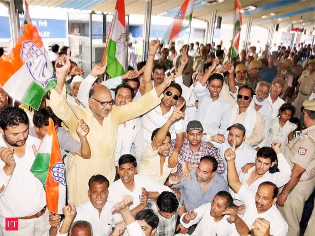 June 22, 2014 - Protest against rail hike | The Economic Times