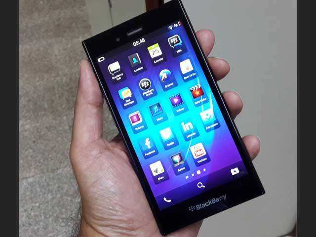 blackberry z3 android